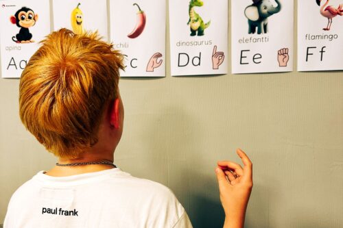 TeckenSandran sähköiset aakkosseinäkortit